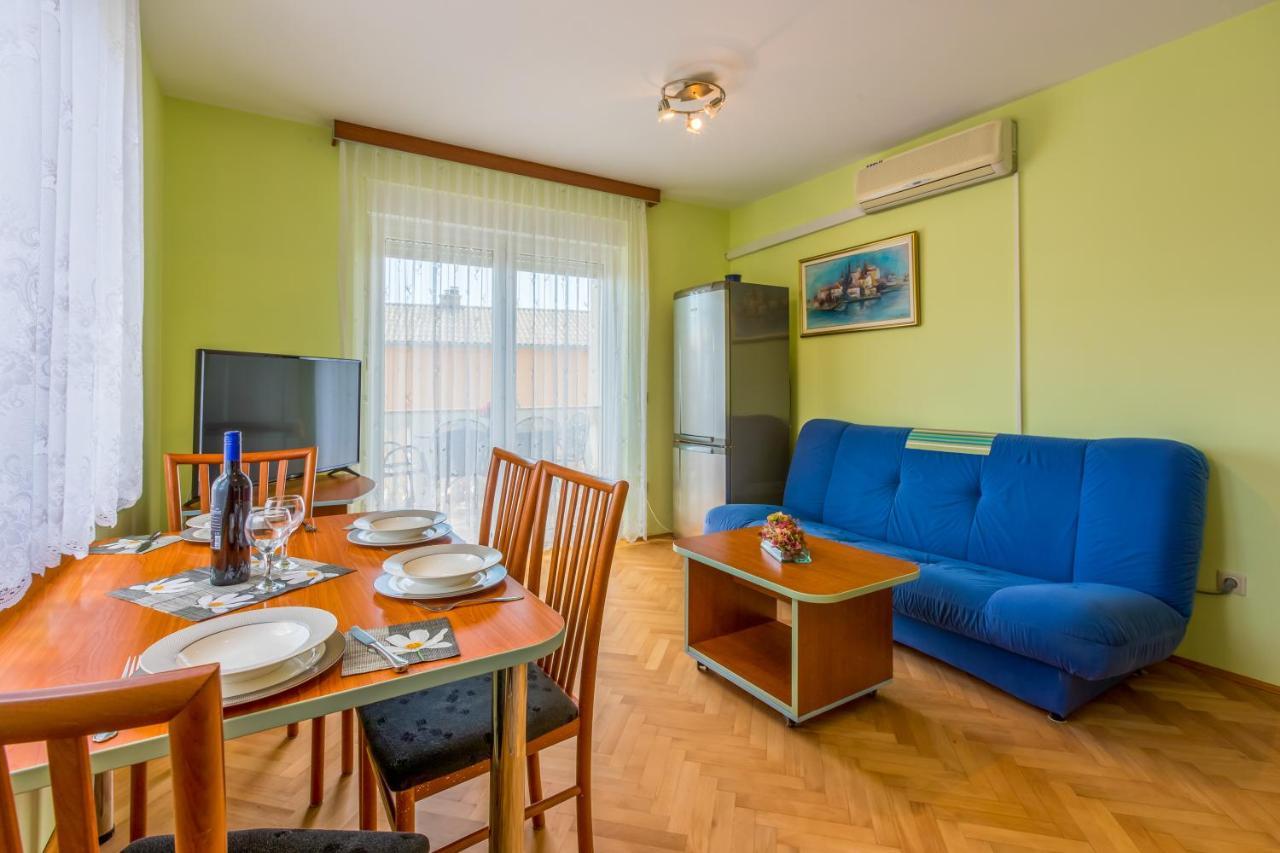 Apartmani Ilicevic Crikvenica Buitenkant foto